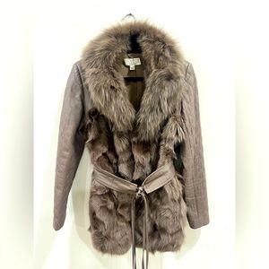 The Cue Cher Qu-Taupe/Grey quilted Leather & Genuine Rabbit Trimmed Jacket